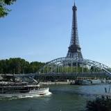 tour Eiffel ,nous intervenons sur tout paris